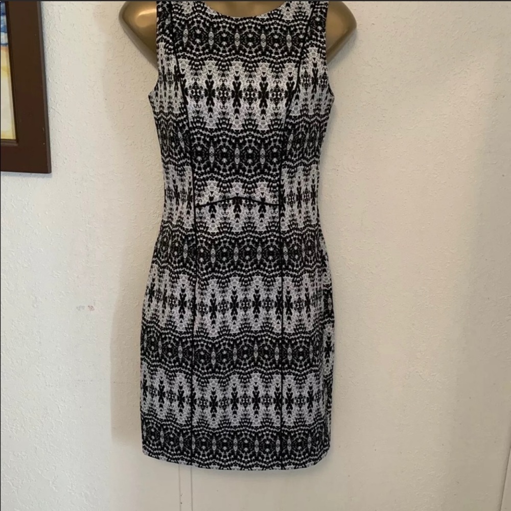Grey, Black, White Abstract Print Sheath Dress H&M Size 6